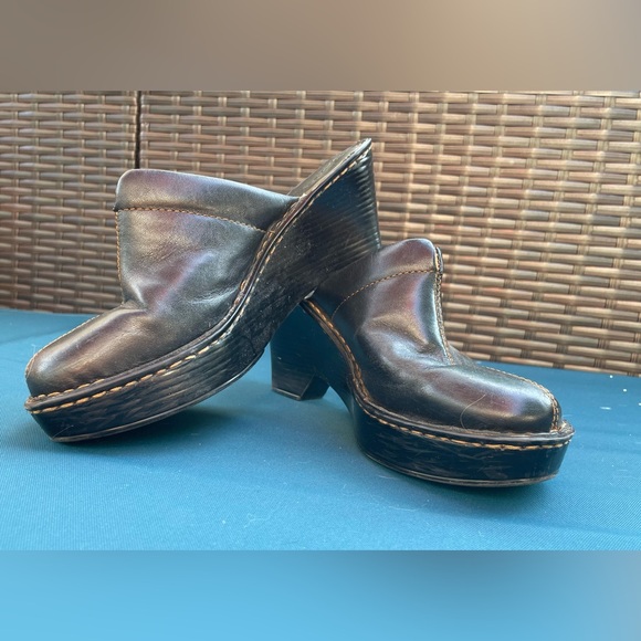 Born Loggia Black Women's Mule Clogs size 7/38 - Picture 2 of 16